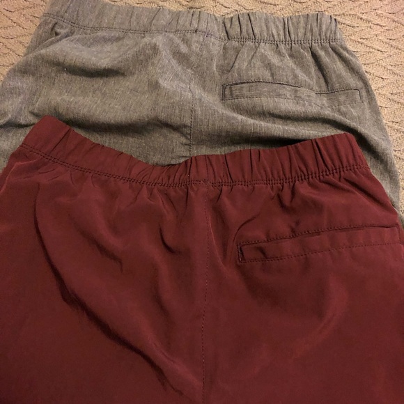 🌷 2/$25 Boys Old Navy Quick Dry Shorts - Picture 4 of 4
